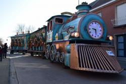 Zelfrijdende trein en steam punk kostuums